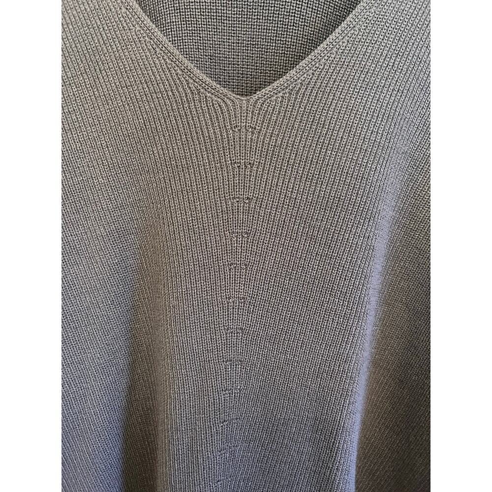 NEW Athleta Women's XL Hanover Refined V Neck Sweater Merino Wool Blend Purple - Picture 13 of 16